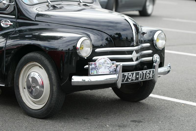 B45D0617.JPG - Renault 4CV