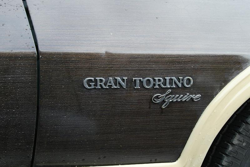 B45D0073.JPG - Ford Gran Torino Squire 1973 : Le nom gran Turino vient de la, ville de Turin, Torino en anglais.