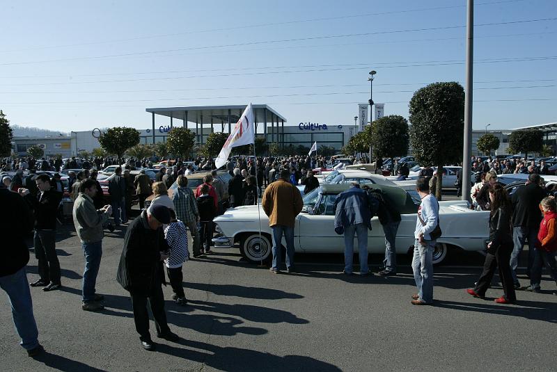 B45D0064.JPG - les américaines ont atirées beaucoup de monde