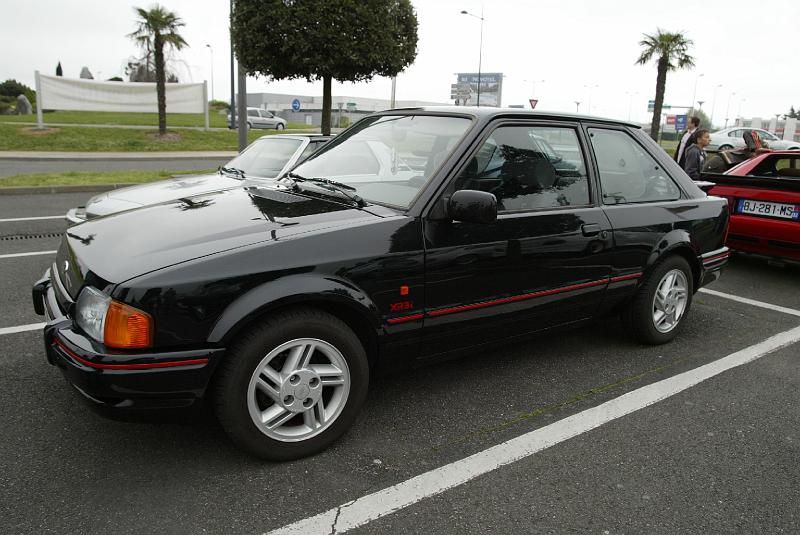 B45D0006.JPG - Ford Escort XR2i