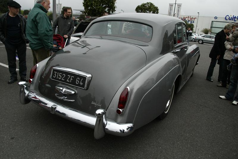 B45D0030.jpg - Rolls Royce Silver Cloud III: elle est repartie dans un dou ronronnement...