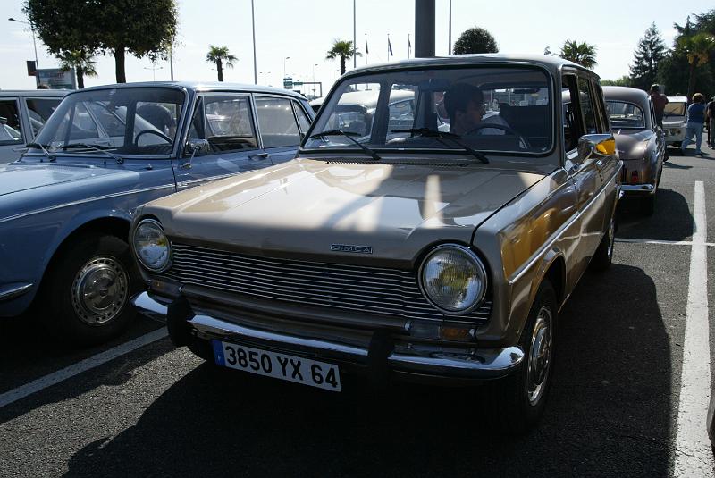 B45D0006.JPG - Simca 1100 break: plutôt rare et surtout dans cet état.
