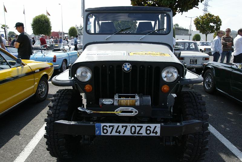B45D0059.JPG - Jeep à moteur BMW 2.0l: une vielle gloire qui a gagner le rallye des cîmes en 1970 et qui a été entièrement reconstruite par son propriétaire.