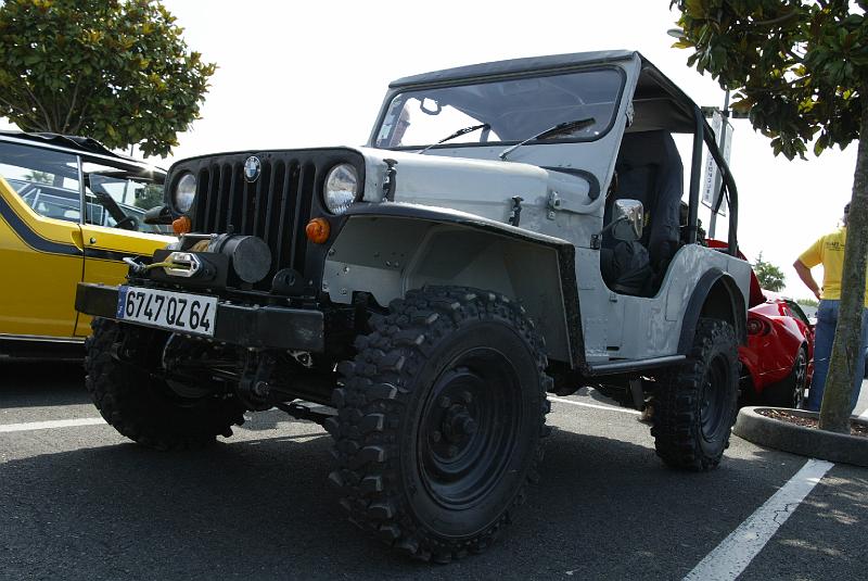 B45D0061.JPG - Jeep à moteur BMW 2.0l: une vielle gloire qui a gagner le rallye des cîmes en 1970 et qui a été entièrement reconstruite par son propriétaire.