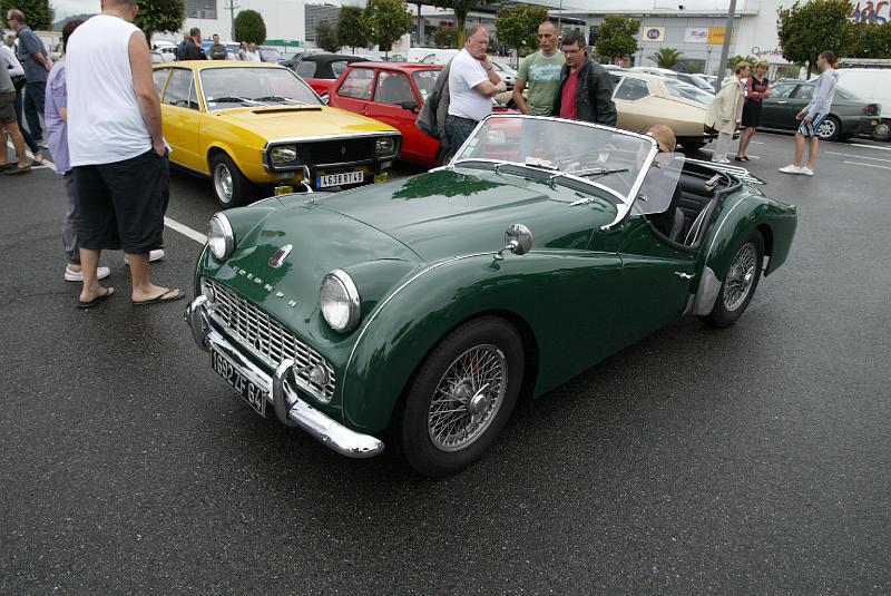 B45D0029.JPG - Triumph TR3