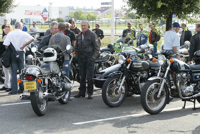 B45D0069.JPG - Pas mal de motos avec ce beau temps