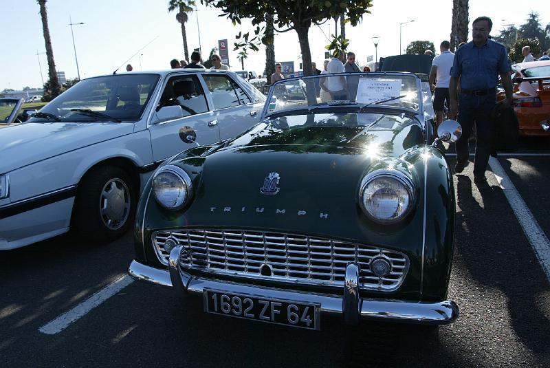 B45D0229.JPG - Triumph TR3