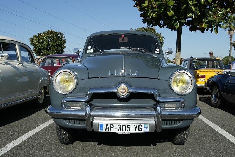 B45D0242.JPG - Simca Aronde