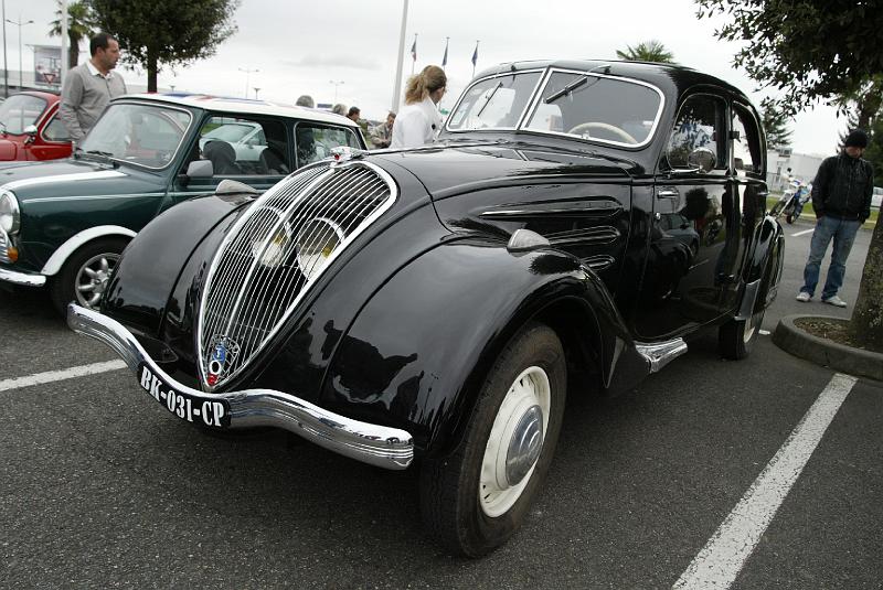 B45D0076.JPG - Peugeot 302