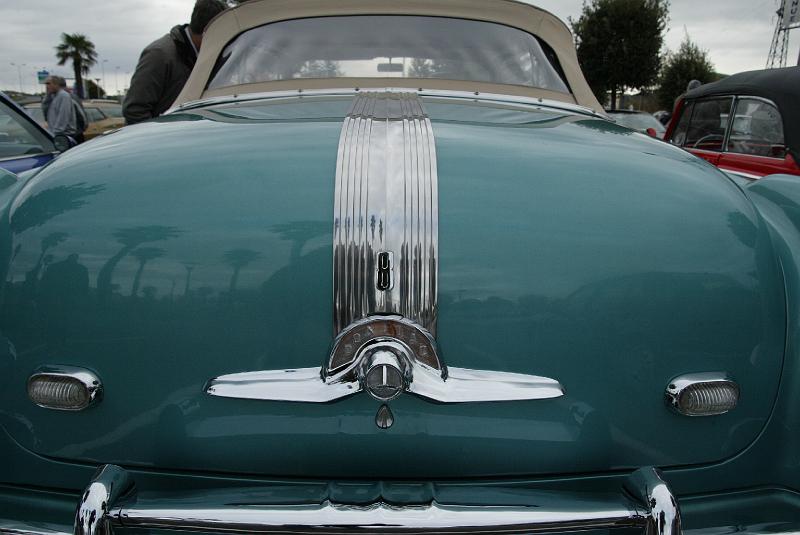 B45D0091.JPG - Superbe restauration pour cette Pontiac 1953