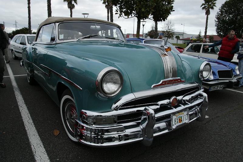 B45D0092.JPG - Superbe restauration pour cette Pontiac 1953