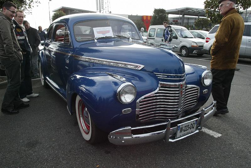 B45D0108.jpg - Un magnifique CUSTOM sur base Chevrolet des année 50 mais avec un moteur de Corvette C4. Une très belle préparation qui nous vient de chez "Rétro-Garage" dans le Gers.