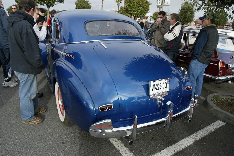 B45D0110.JPG - Un magnifique CUSTOM sur base Chevrolet des année 50 mais avec un moteur de Corvette C4. Une très belle préparation qui nous vient de chez "Rétro-Garage" dans le Gers.