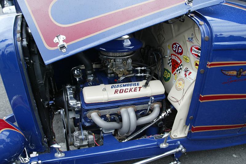 B45D0024.JPG - le V8 du Hot rod.