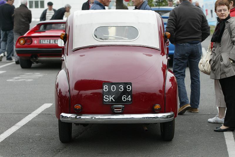 B45D0057.JPG - Simca 5