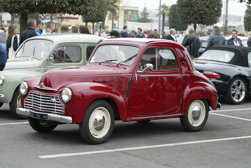 B45D0058.JPG - Simca 5