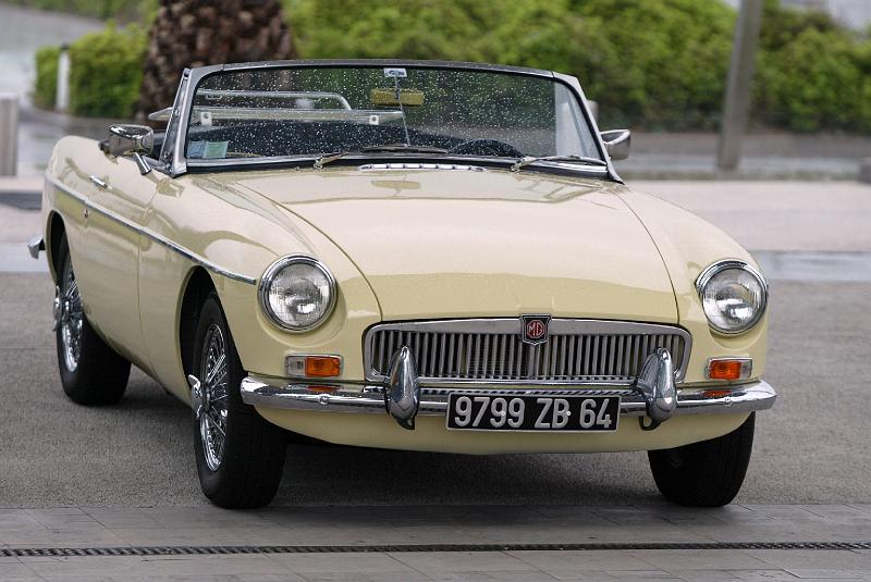 MGB-02.jpg - MGB