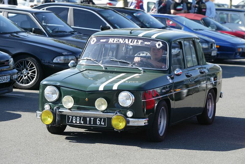 B45D0021.JPG - Renault 8