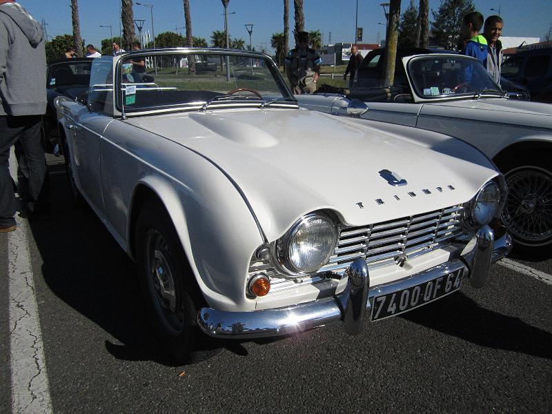 GB-13.JPG - Triumph TR4