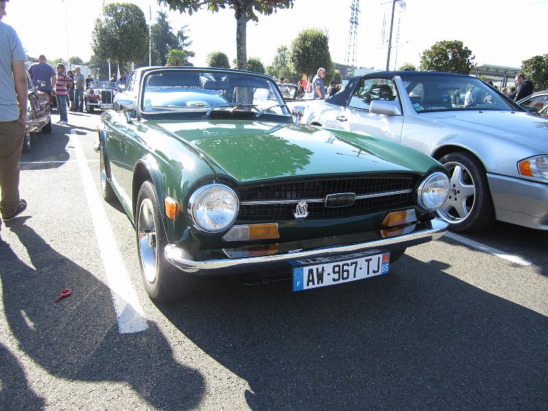GB-18.JPG - Triumph TR6