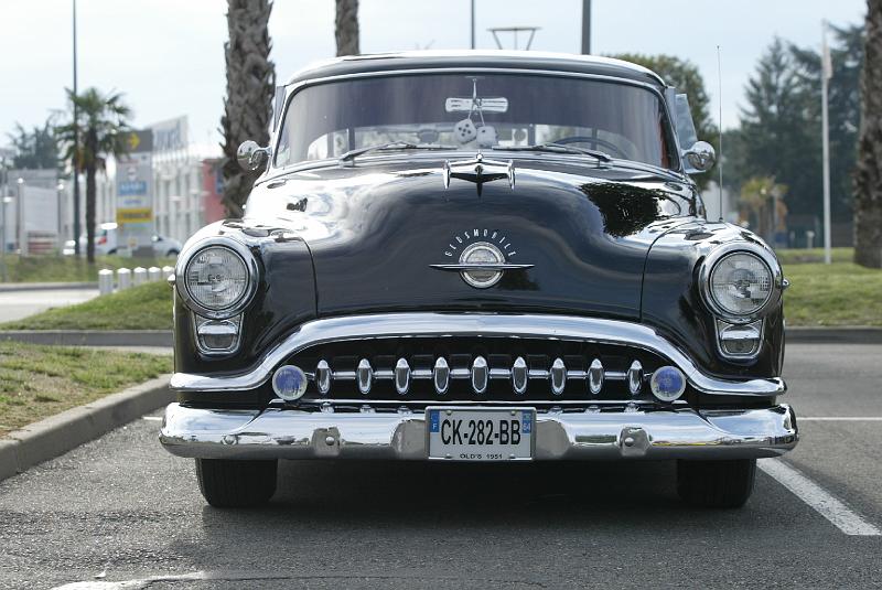 Oldsmobile_1951-02.JPG - Oldsmobile 1951