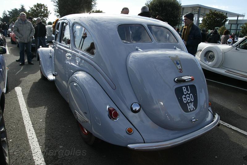 B45D0257.JPG - Peugeot 402 B limousine