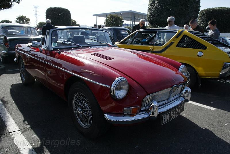 B45D0063.jpg - La nouvelle auto de Malcom, un MG B V8