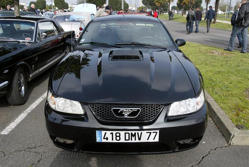 B45D0275.jpg - Celle-ci aussi est nouvelle; Ford Mustang 2002