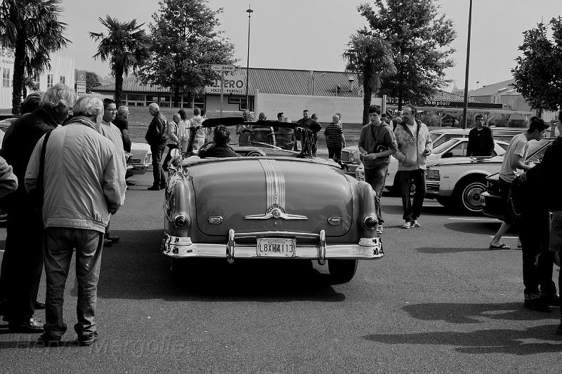 IMG_0040-B&W.JPG - petit retour dans les années 50 avec cette Pontiac
