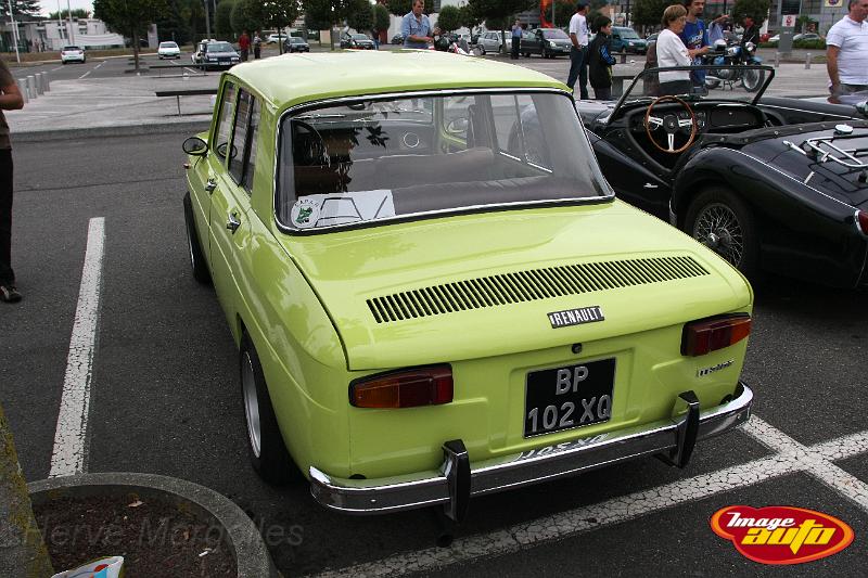 IMG_3120.JPG - Une belle Renault 8 Major