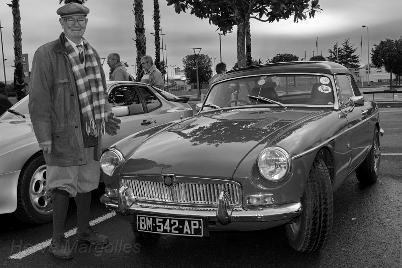 IMG_4133-b-w.jpg - Malcom 1940 / MGB V8 1967