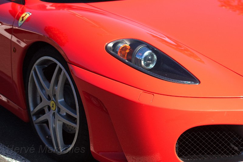 8-Ferrari_04.jpg