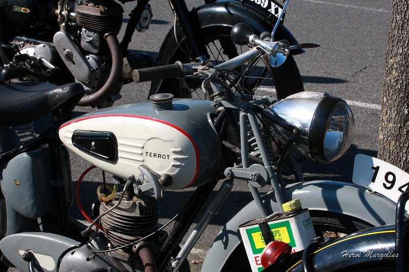 Moto-05.JPG