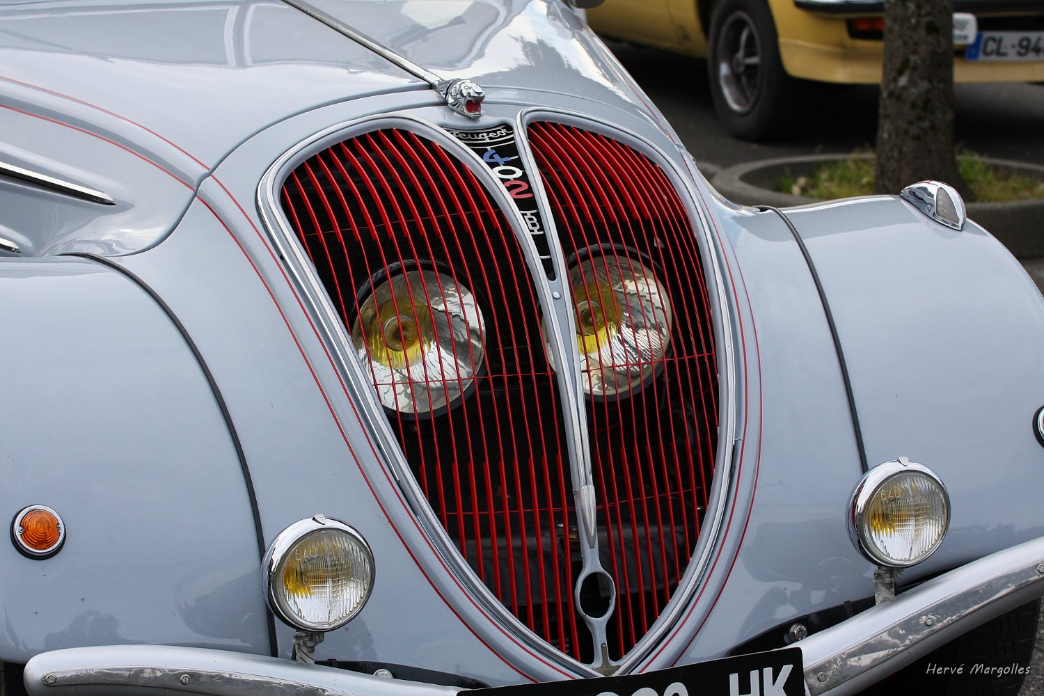 Peugeot-402_02.JPG