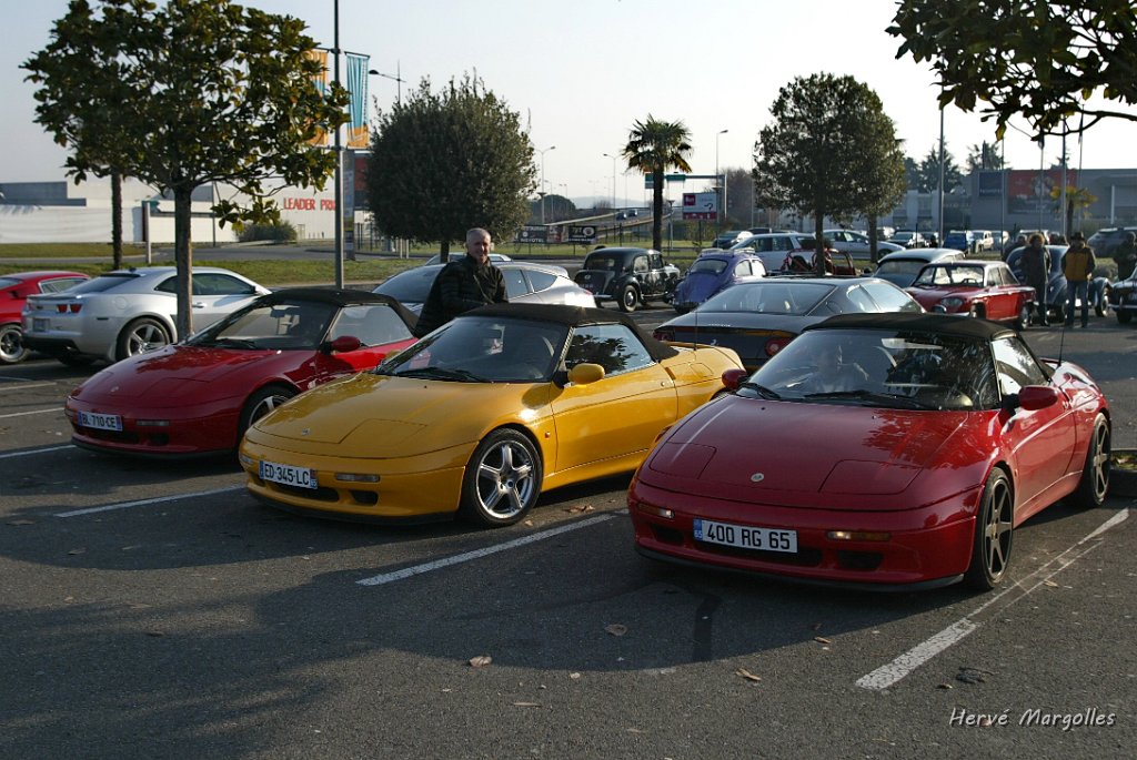 Elan-01.JPG