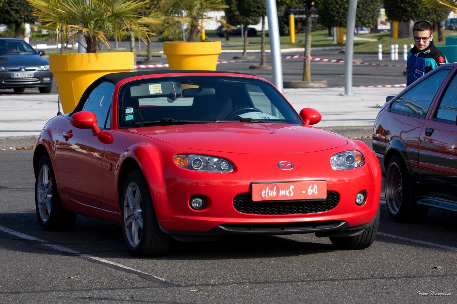 Mazda-MX5-01.jpg