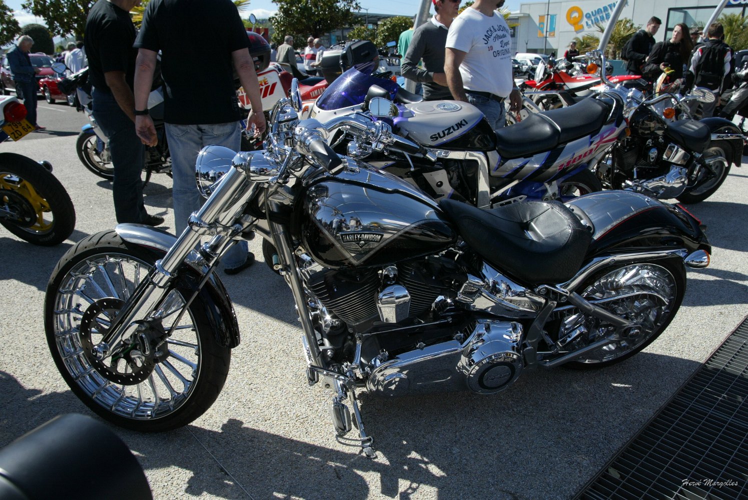 Moto-08.jpg