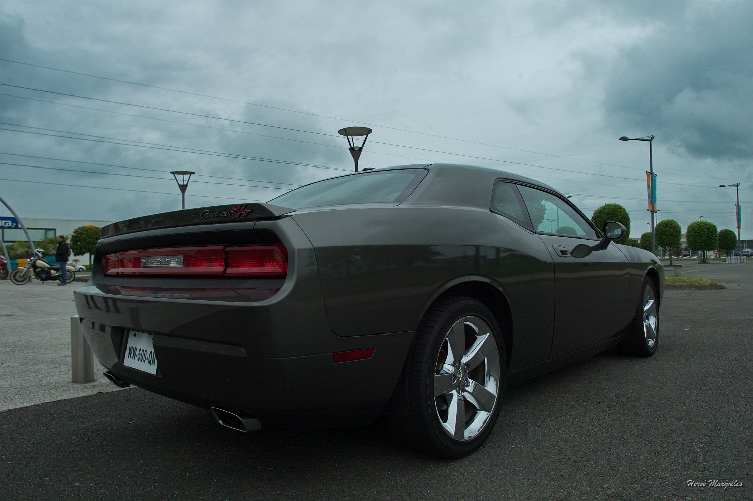 Dodge-Challenger-03.jpg