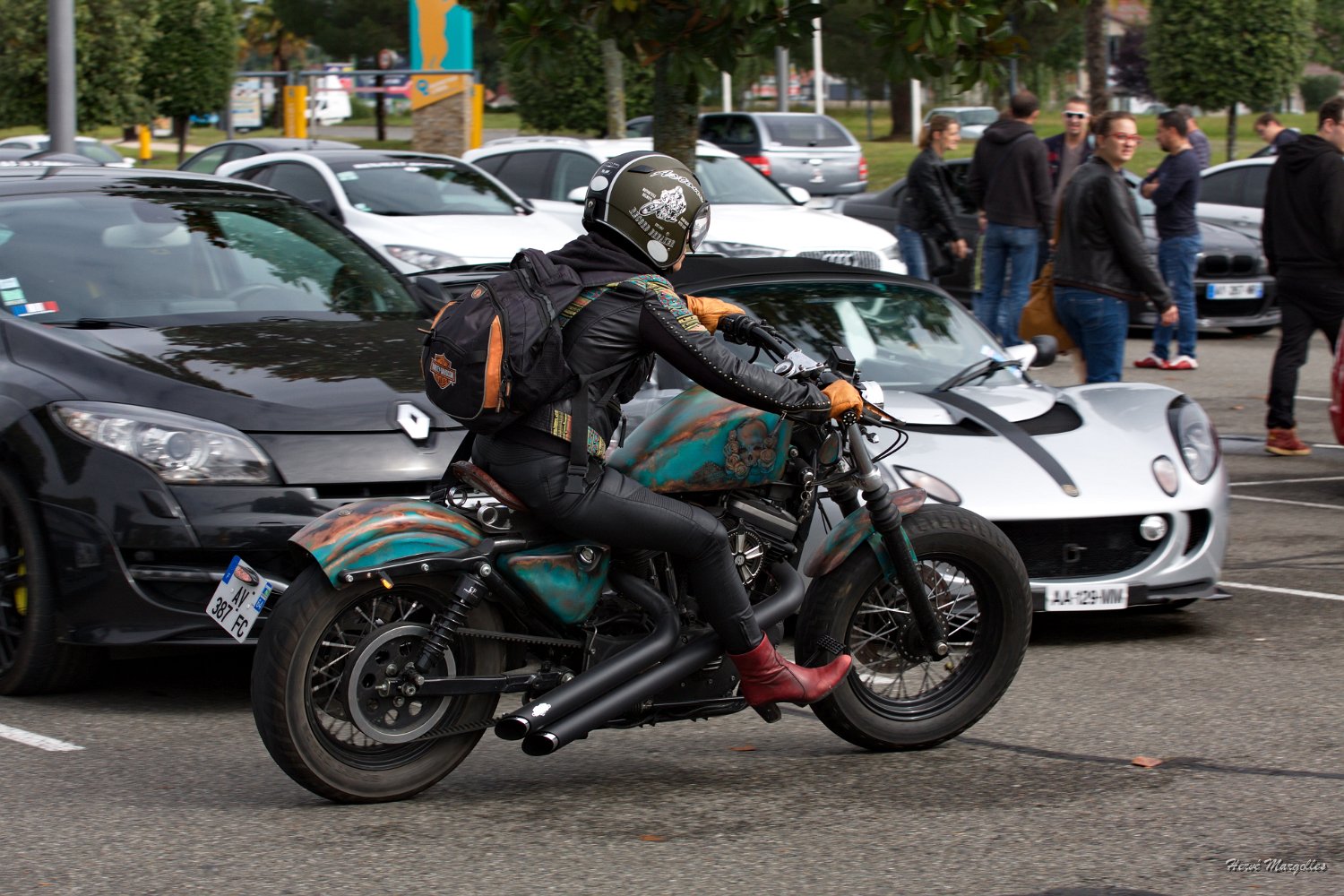 Moto-02.jpg