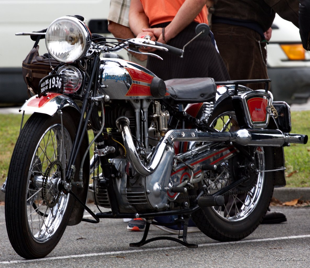 Moto-05.jpg
