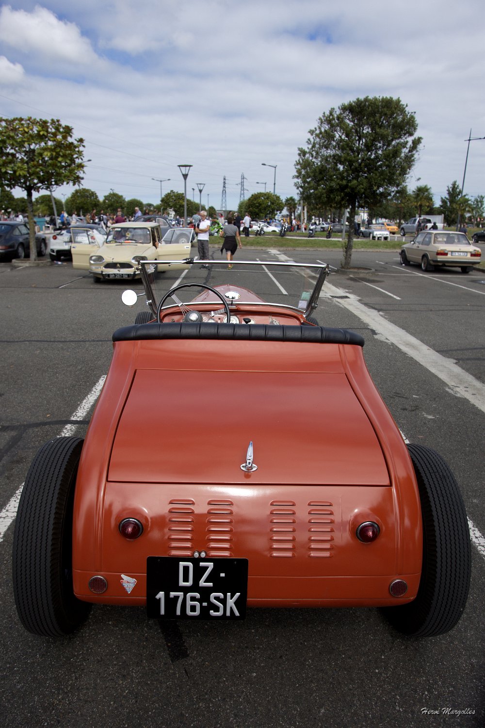 Ford-02.jpg