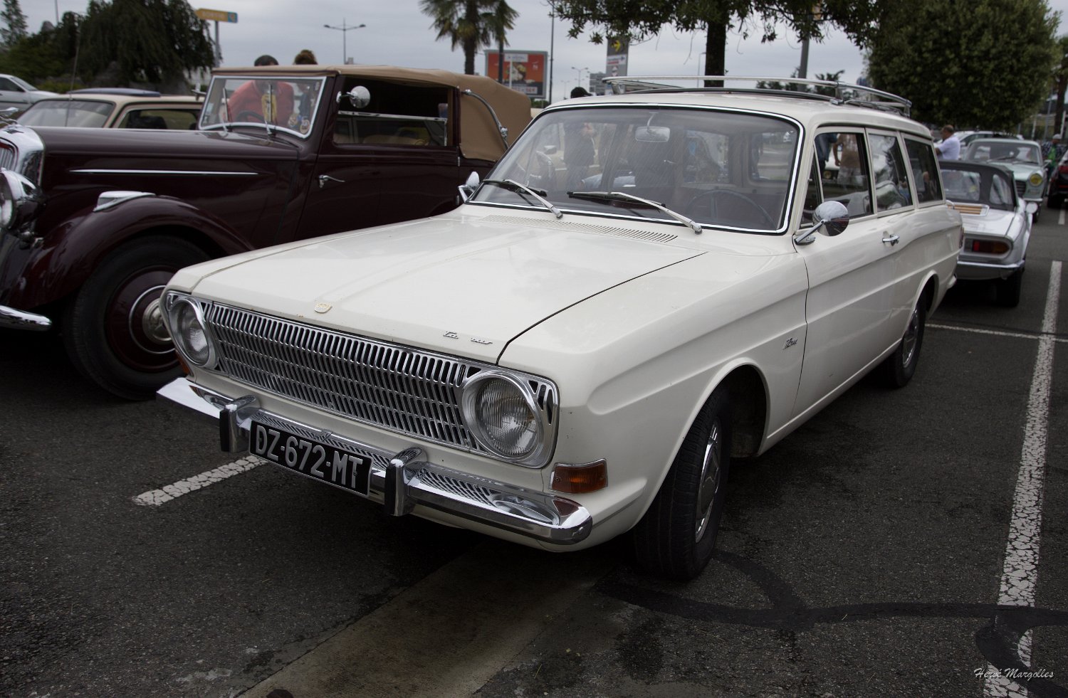 Ford-Turnier-12M-01.jpg