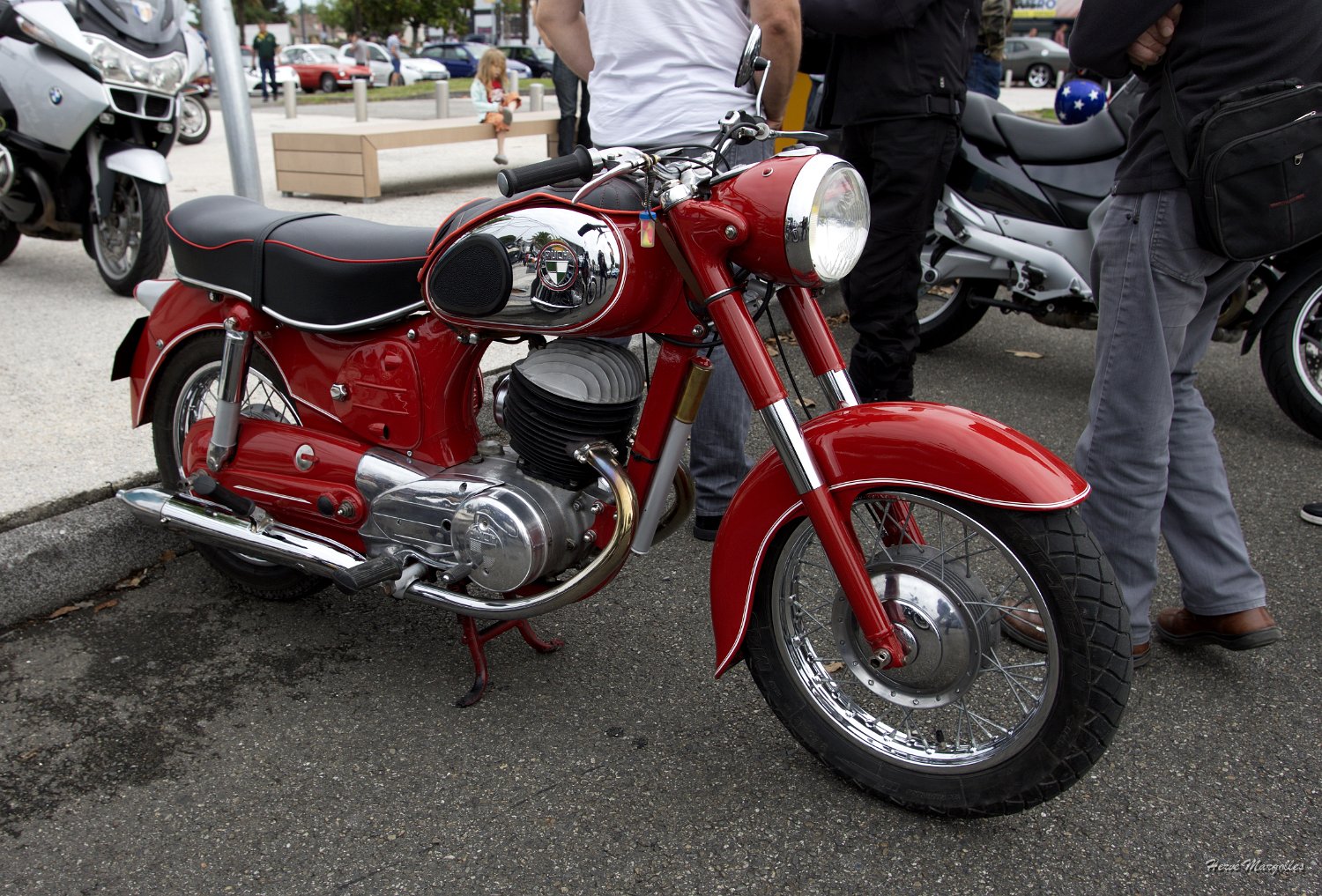 Moto-03.jpg