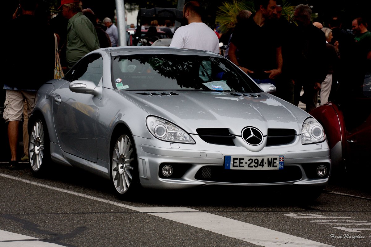 Mercedes-01.jpg