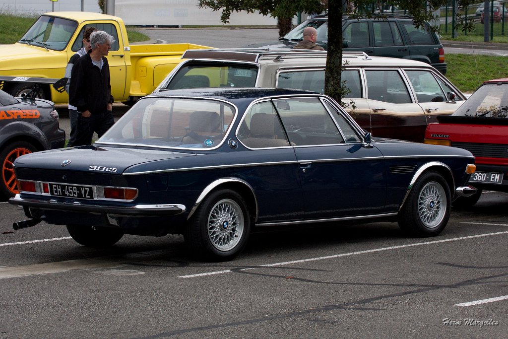 BMW-3_0-CS-01.jpg