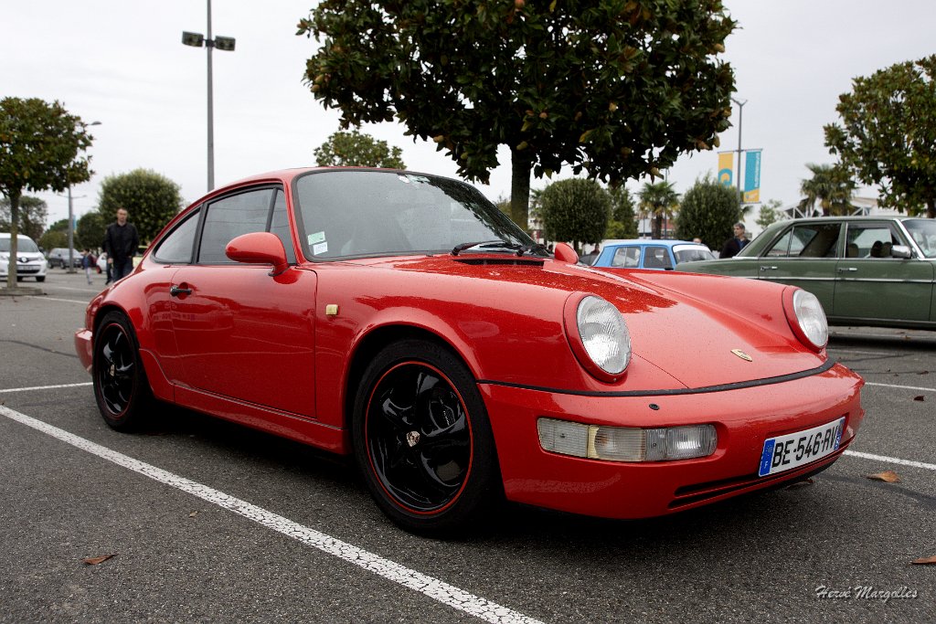 Porsche-911-01.jpg