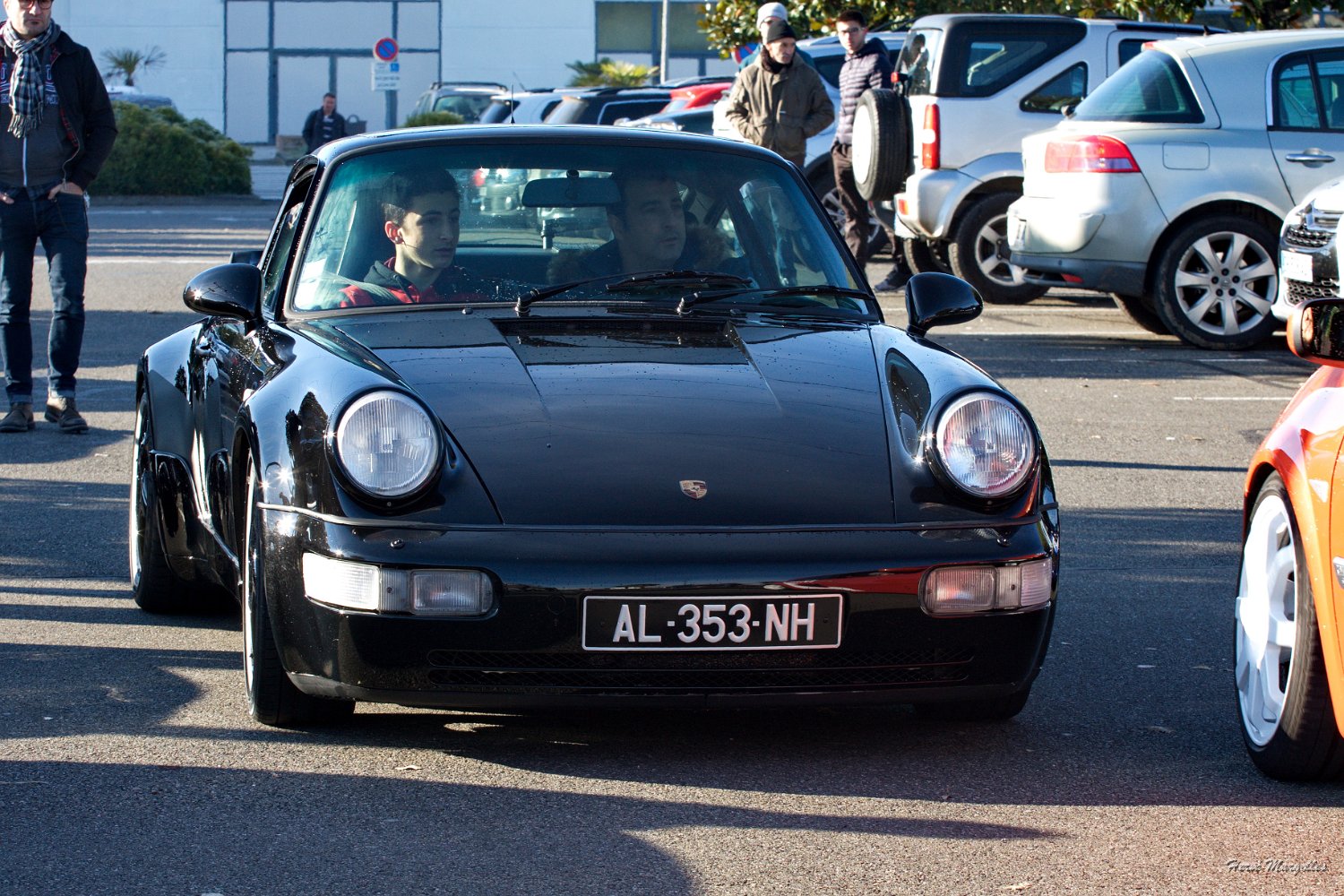 Porsche-911-01.jpg