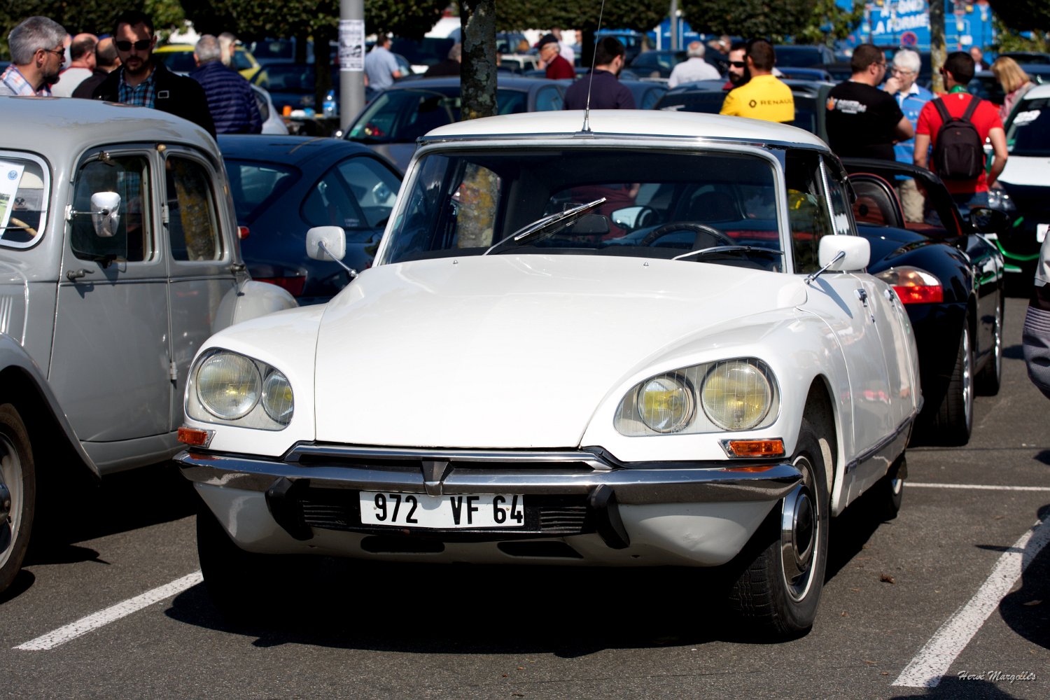 Citroen-DS-01.jpg