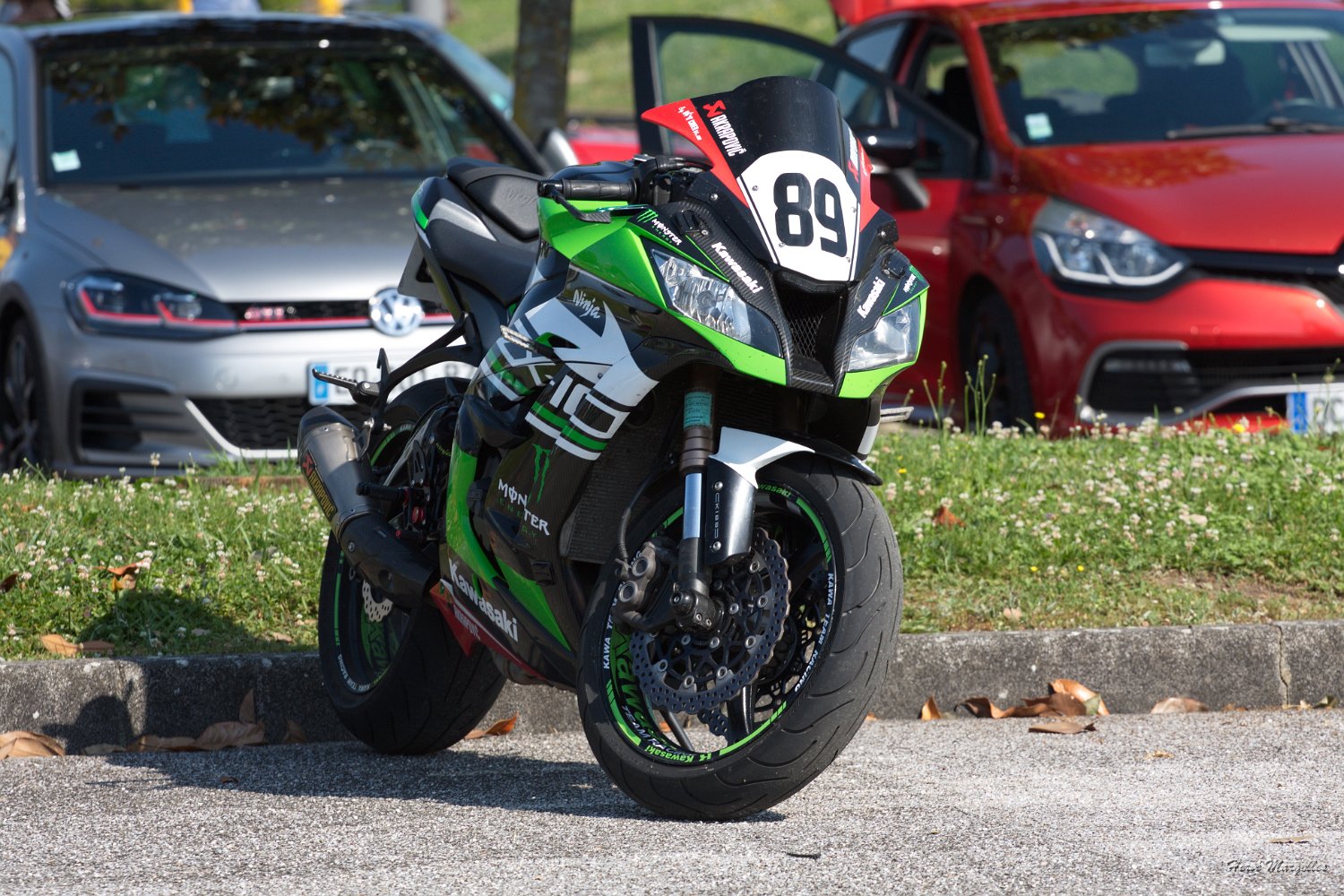 Moto-02.jpg