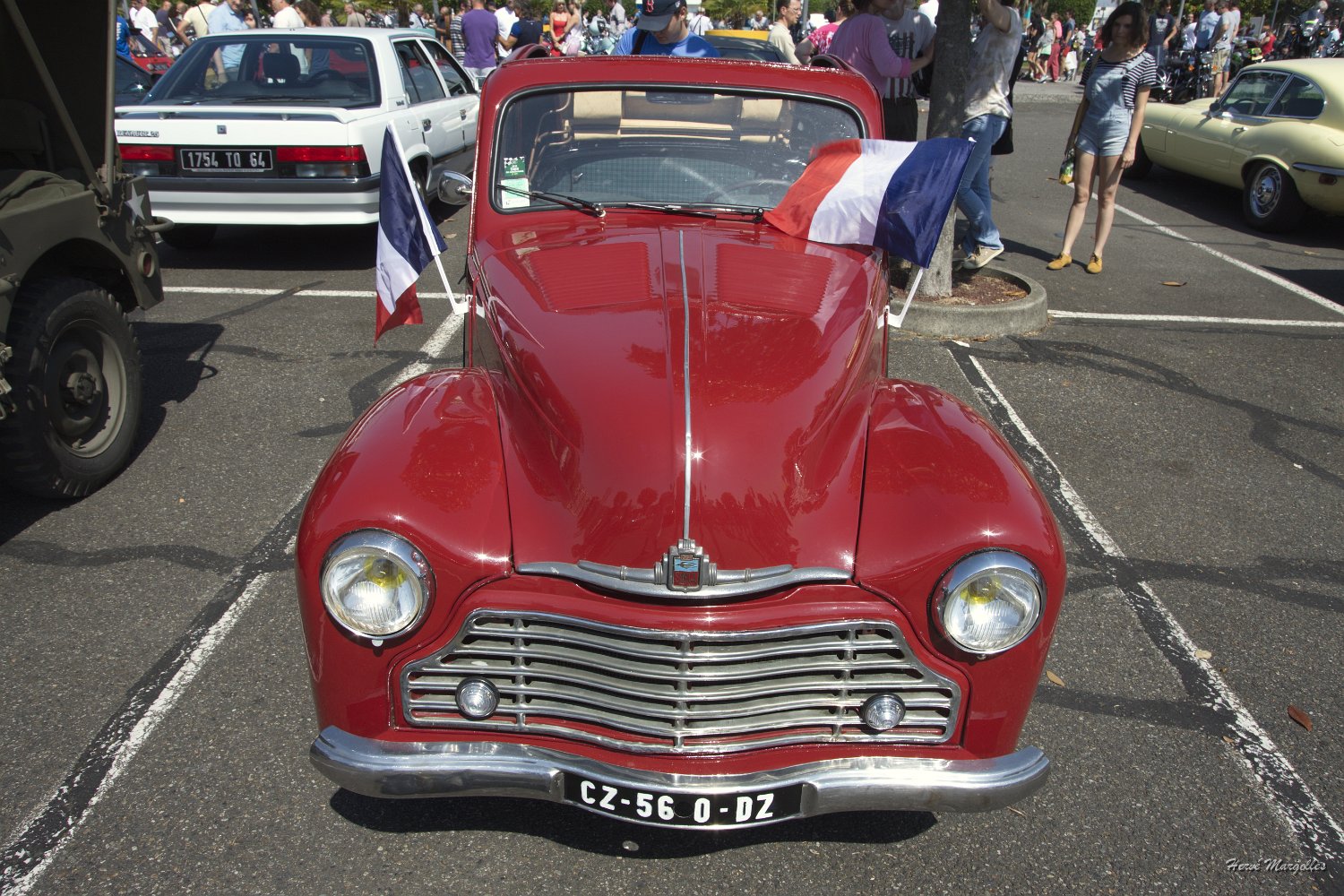 Simca-02.jpg